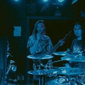 Meet your Posher, Dillon